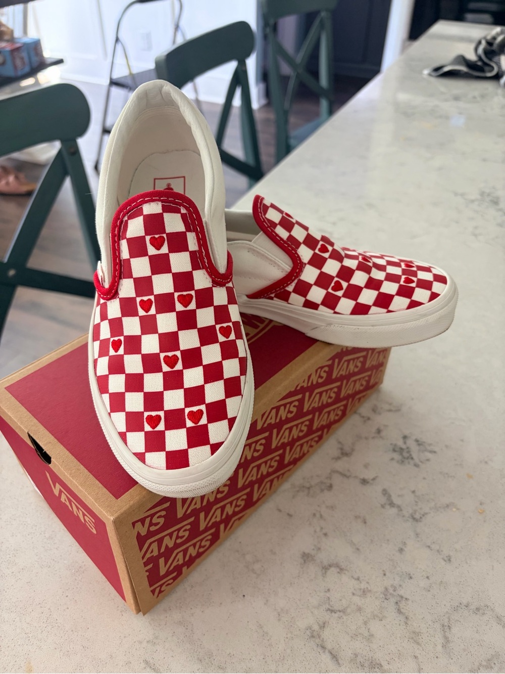 Vans Classic Slip-On in Red and White Heart Checkerboard